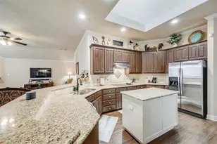 5717 Searcy Dr, Fort Worth, TX 76131 - Photo 8