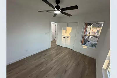 215 Southwood Drive, Garland, TX 75040 - Photo 8