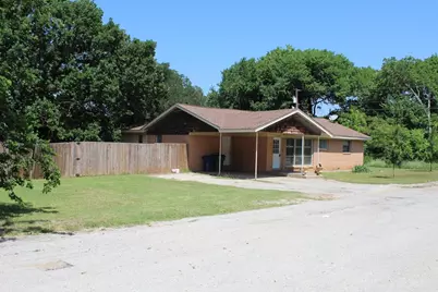 400 S Vick Street, Decatur, TX 76234 - Photo 1
