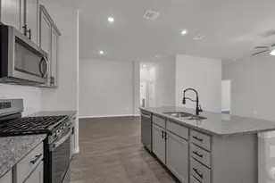 11228 Ponderosa Trl, Aubrey, TX 76227 - Photo 10