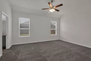 11228 Ponderosa Trl, Aubrey, TX 76227 - Photo 16