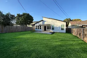 1210 Morrell Ave, Dallas, TX 75203 - Photo 2