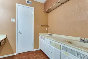 8001 Carrick St, Benbrook, TX 76116 - Photo 14