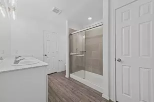 2008 Vlg Crk Ln, Denton, TX 76208 - Photo 10