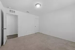 2008 Vlg Crk Ln, Denton, TX 76208 - Photo 6