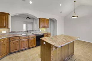 1904 Casual Cir, Waco, TX 76712 - Photo 14