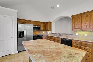 1904 Casual Cir, Waco, TX 76712 - Photo 10