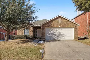4516 Fox Sedge Ln, Denton, TX 76208 - Photo 2