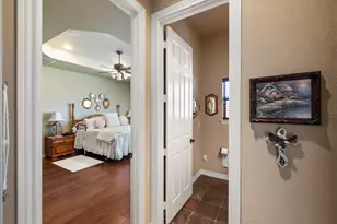 1211 Northglen Ct, Mansfield, TX 76063 - Photo 18