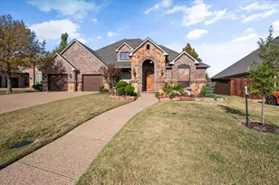 1211 Northglen Ct, Mansfield, TX 76063 - Photo 2