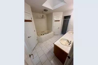 117 Greenbriar Street, Weatherford, TX 76087 - Photo 2