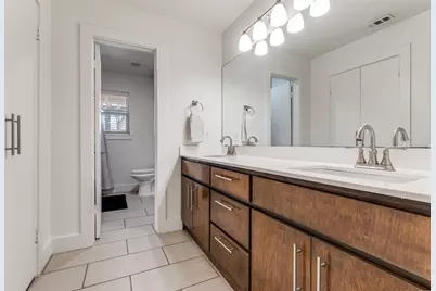 11916 Brookmeadow Lane, Dallas, TX 75218 - Photo 18