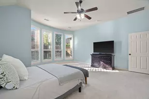 8221 Bayberry Ave, Lantana, TX 76226 - Photo 16