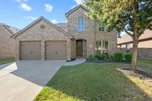 8221 Bayberry Ave, Lantana, TX 76226 - Photo 2