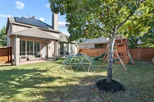 8221 Bayberry Ave, Lantana, TX 76226 - Photo 34