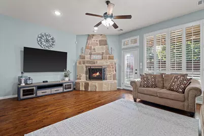 8221 Bayberry Avenue, Lantana, TX 76226 - Photo 8