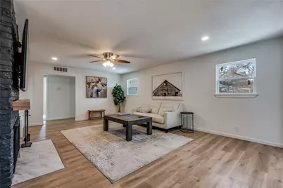 4804 Overton Avenue, Fort Worth, TX 76133 - Photo 4