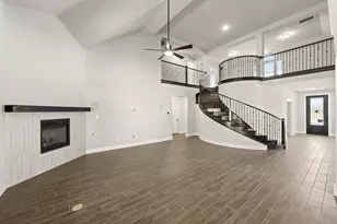 633 Ole Opry Dr, Burleson, TX 76028 - Photo 8