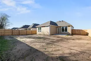 117 Adaline Bnd, McGregor, TX 76657 - Photo 30