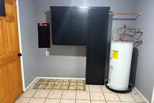 2817 11th St, Mineral Wells, TX 76067 - Photo 12