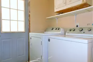 216 Maple St, Denton, TX 76201 - Photo 16