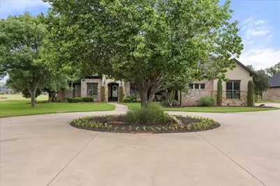1204 E Scandinavian Court, Granbury, TX 76048 - Photo 8