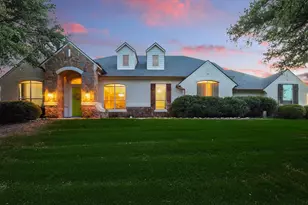 10701 Los Rios Dr, Fort Worth, TX 76179 - Photo 2