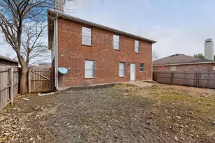 2805 Hillside Dr, Mesquite, TX 75149 - Photo 32