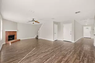 2805 Hillside Dr, Mesquite, TX 75149 - Photo 6