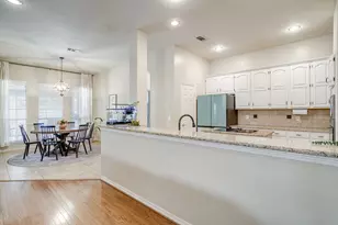 505 Dorcas Ln, Arlington, TX 76013 - Photo 14