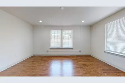 5506 Miller Avenue #202, Dallas, TX 75206 - Photo 8