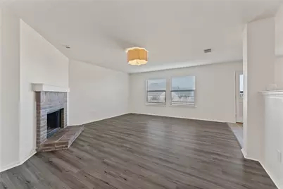 8105 York Beach Place, Arlington, TX 76002 - Photo 6