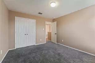 8105 York Beach Pl, Arlington, TX 76002 - Photo 28