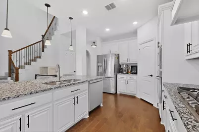 476 Wolf Creek Drive, Waxahachie, TX 75165 - Photo 10
