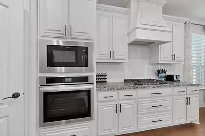 476 Wolf Creek Drive, Waxahachie, TX 75165 - Photo 14