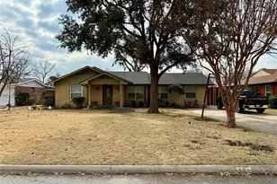 424 Maple St, Richardson, TX 75081 - Photo 1