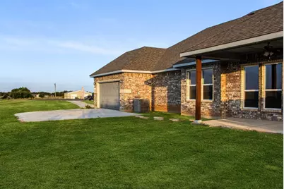 1013 Magnolia Court, Springtown, TX 76082 - Photo 30