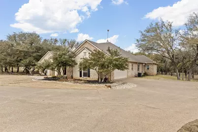 130 Winding Trail, Crawford, TX 76638 - Photo 6