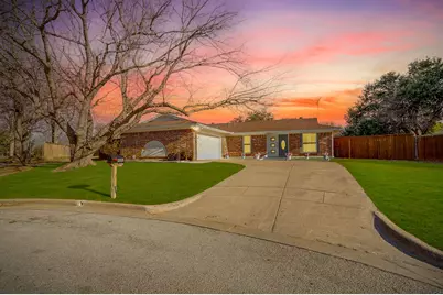906 Cypress Court, Arlington, TX 76014 - Photo 1