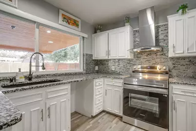 906 Cypress Court, Arlington, TX 76014 - Photo 14