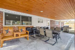 906 Cypress Ct, Arlington, TX 76014 - Photo 26