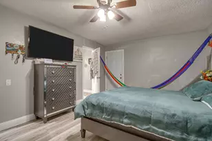 906 Cypress Ct, Arlington, TX 76014 - Photo 32