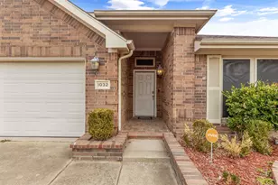 1032 Bending Oak Dr, Cedar Hill, TX 75104 - Photo 2
