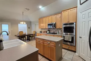 16 Mary Lou Ct, Mansfield, TX 76063 - Photo 6