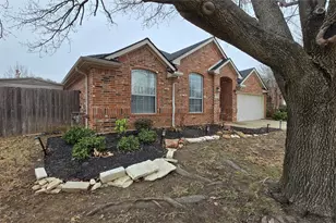 16 Mary Lou Ct, Mansfield, TX 76063 - Photo 2