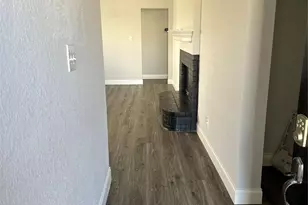 3136 Smokewind Ln, Grand Prairie, TX 75052 - Photo 4