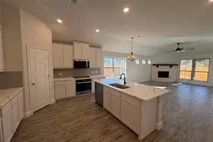 614 Kyle Dr, Tioga, TX 76271 - Photo 8
