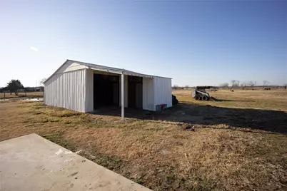 230 Fm 1183, Alma, TX 75119 - Photo 18