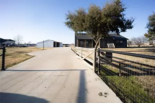 230 FM 1183, Alma, TX 75119 - Photo 24