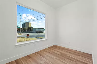 2401 Peabody Avenue, Dallas, TX 75215 - Photo 4